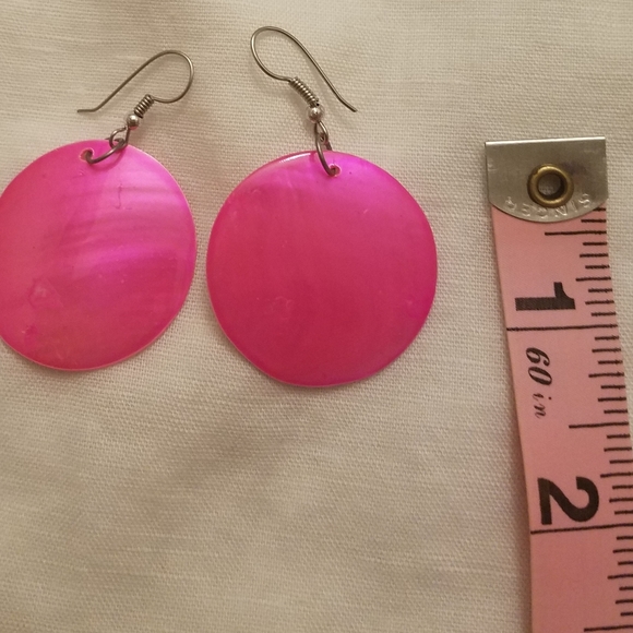 Fuchsia Mother of Pearl Earrings - Picture 3 of 5